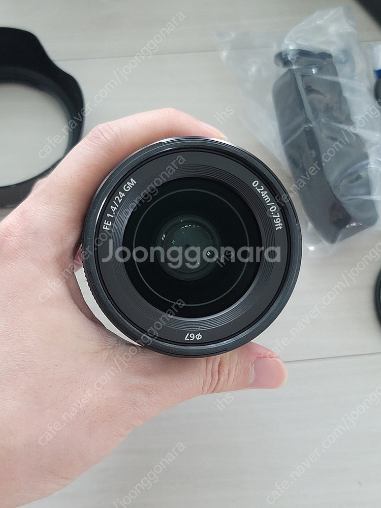 소니 24GM 팝니다. SEL24F14GM--3